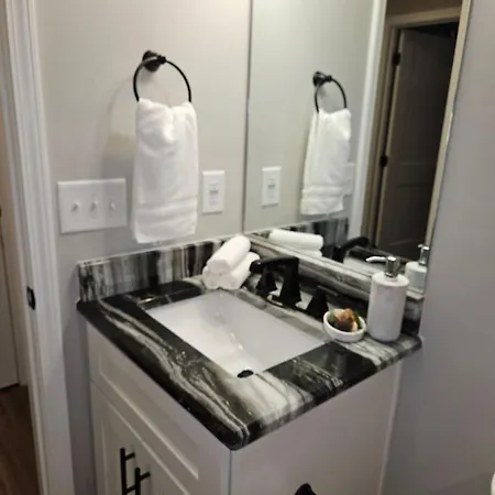 New Luxe Apt 3Br Downtown Fay Unit B Fayetteville Exterior photo