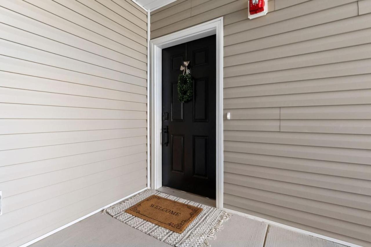 Apartment New Luxe 3br Downtown Fay Unit B